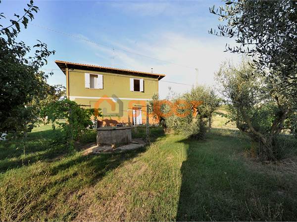 SOLFAGNANO: CASA INDIPENDENTE CON TERRENO