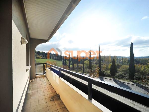 VENDITA AMPIO APPARTAMENTO RESIDENCE 2000 