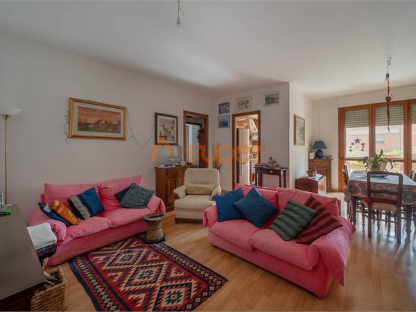 GRAZIOSO TRILOCALE A CASTEL DEL PIANO