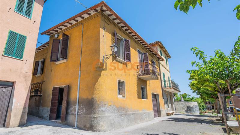 CASA SINGOLA DA RISTRUTTURARE A BAGNAIA
