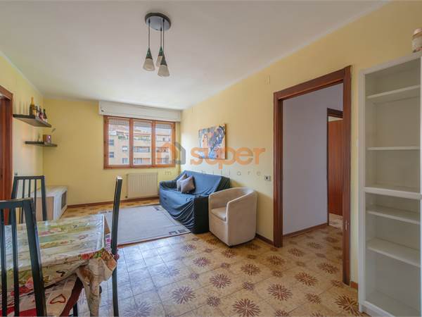 AMPIO APPARTAMENTO A MADONNA ALTA