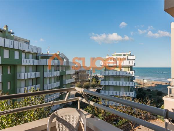 TRILOCALE VISTA MARE A TORRETTE DI FANO