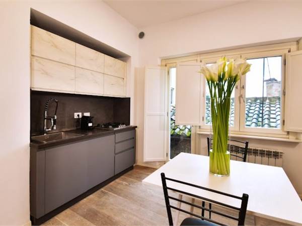 In Vendita – Elegante Bilocale nel Cuore del Centro Storico di Perugia