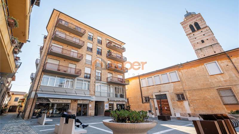 APPARTAMENTO CON DUE CAMERE IN CENTRO STORICO