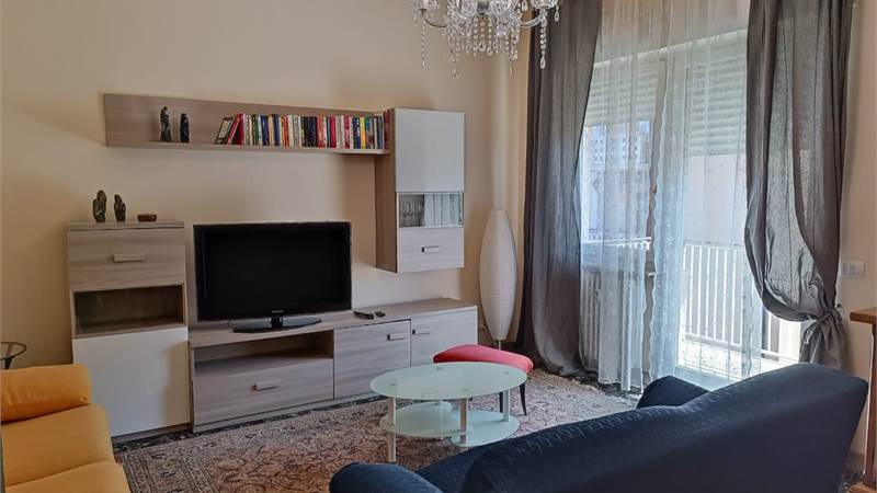 AFFITTO IN VIA ADAMO ROSSI - DISPONIBILE DAL 1 DI LUGLIO