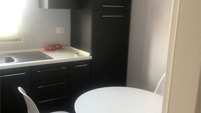 STANZE IN VIA PINTURICCHIO - DISPONIBILE DAL 1 DI LUGLIO