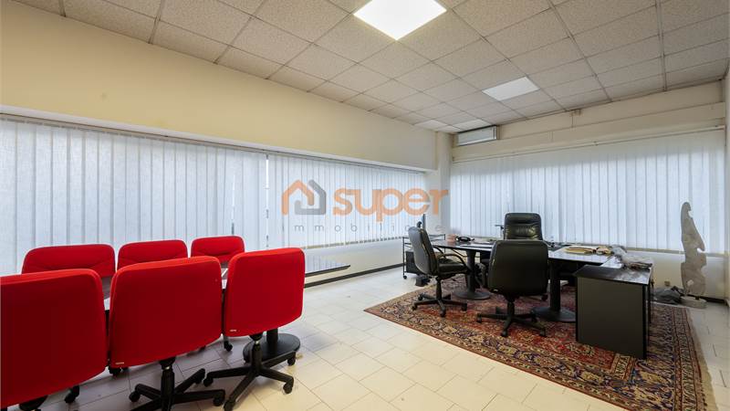 LABORATORIO/UFFICI FRAZIONABILE A PREZZO COMPETITIVO