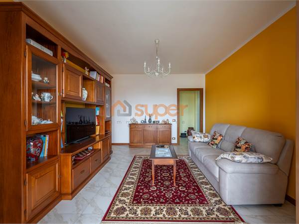 QUADRILOCALE A VILLA PITIGNANO 