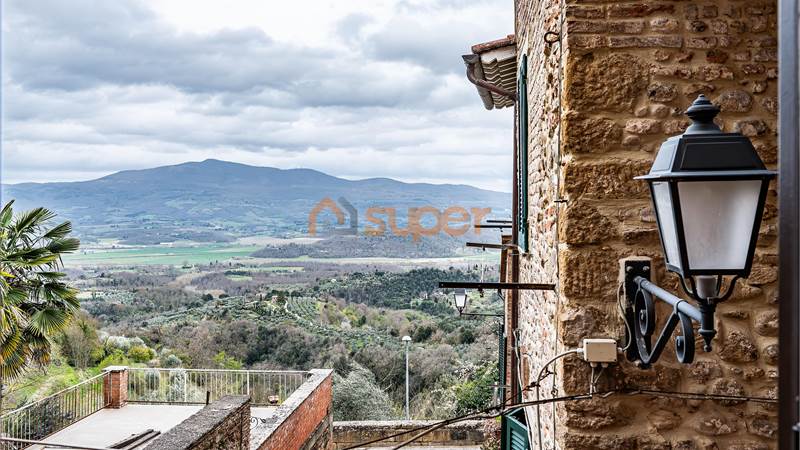 APPARTAMENTO PANORAMICO A CITTA' DELLA PIEVE