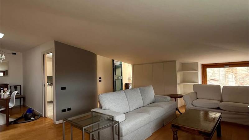 AFFITTO VIA DEL VERZARO - DISPONIBILE DAL 1 DI GIUGNO