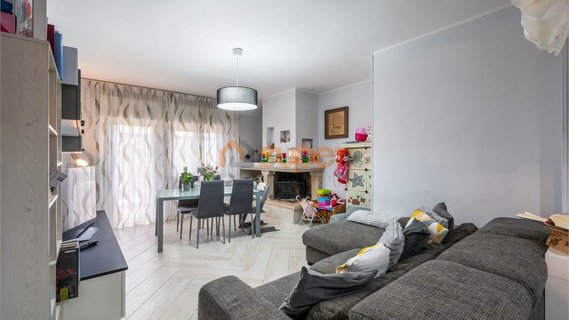 QUADRILOCALE RISTRUTTURATO A BASTIA - XXV APRILE