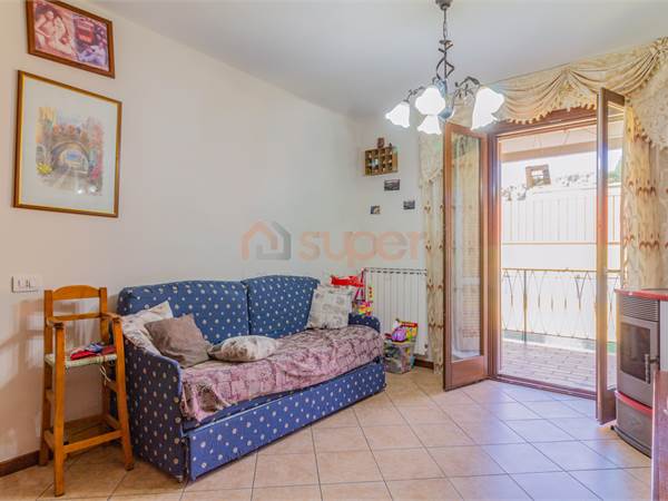 TRILOCALE CON TERRAZZO ABITABILE A CASA DEL DIAVOLO