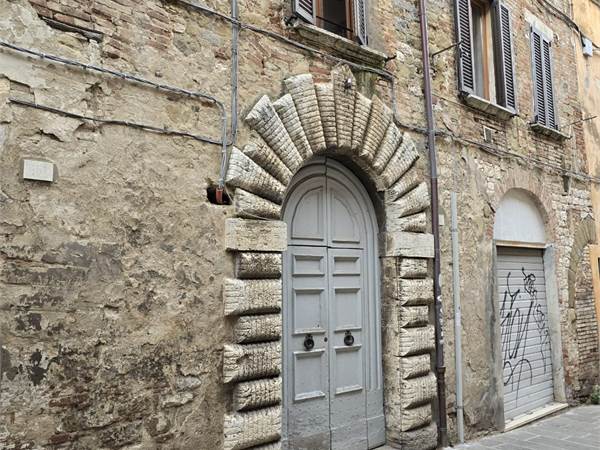 AFFITTO CORSO GARIBALDI - DISPONIBILE DAL 1 DI AGOSTO