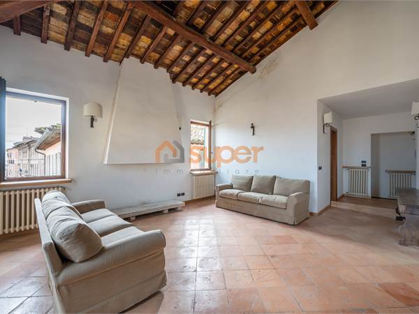 APPARTAMENTO - CENTRO STORICO