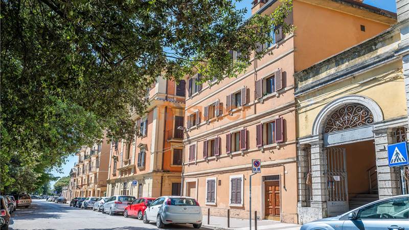 APPARTAMENTO CON GIARDINO IN CENTRO STORICO