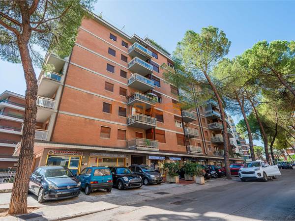 NEGOZIO A MADONNA ALTA