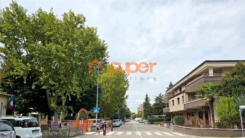ESCLUSIVA PROPRIETA' INDIPENDENTE IN VIA PASCOLI